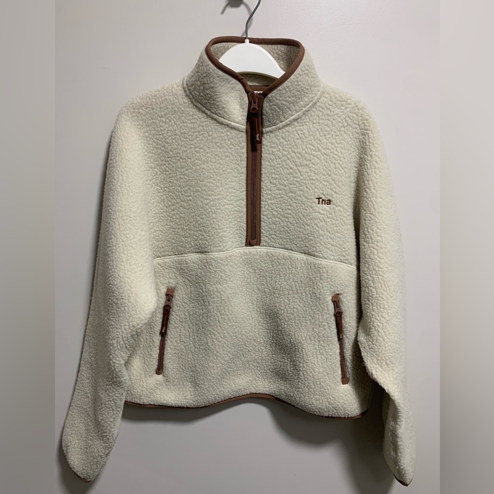 Aritzia Cream Fleece Pullover